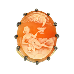 A Reclining Maiden Cameo Ring