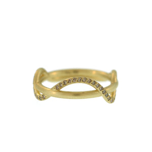 A Yellow Gold Cognac Diamond Ribbon Ring