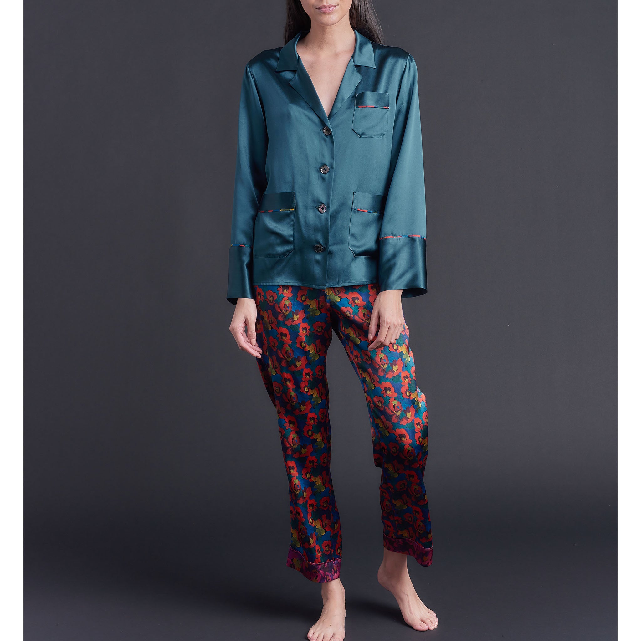 Silk pyjamas in garnet